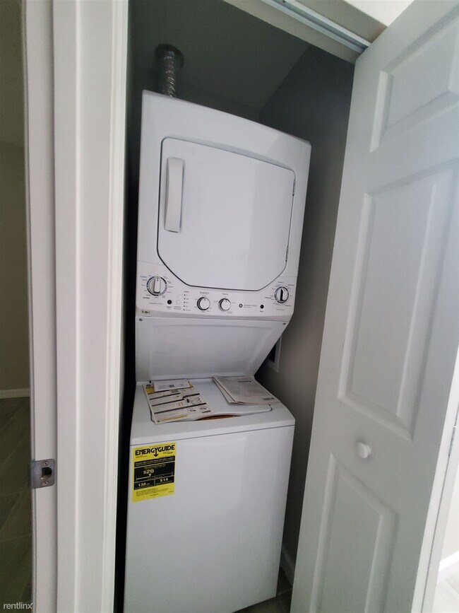 Photo - 2 br, 1 bath Townhome - 3300 South 7th Str...