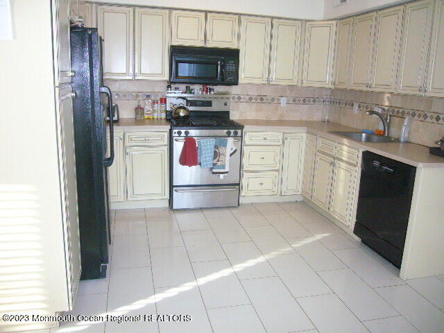 Photo - 205 Alpern Ave