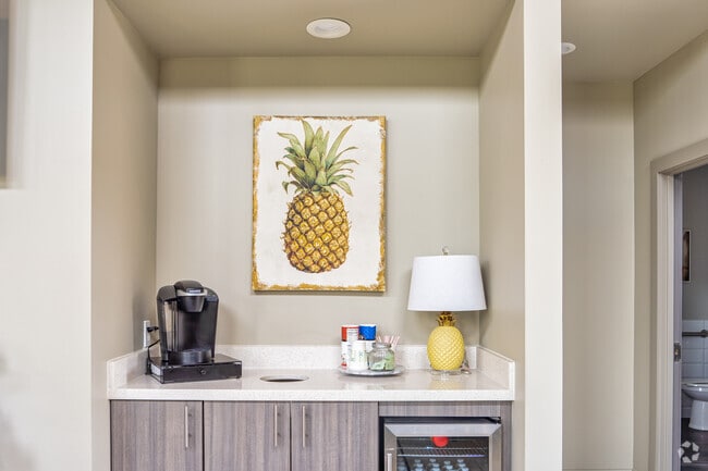 Oficina de arrendamiento - Flats on Walters