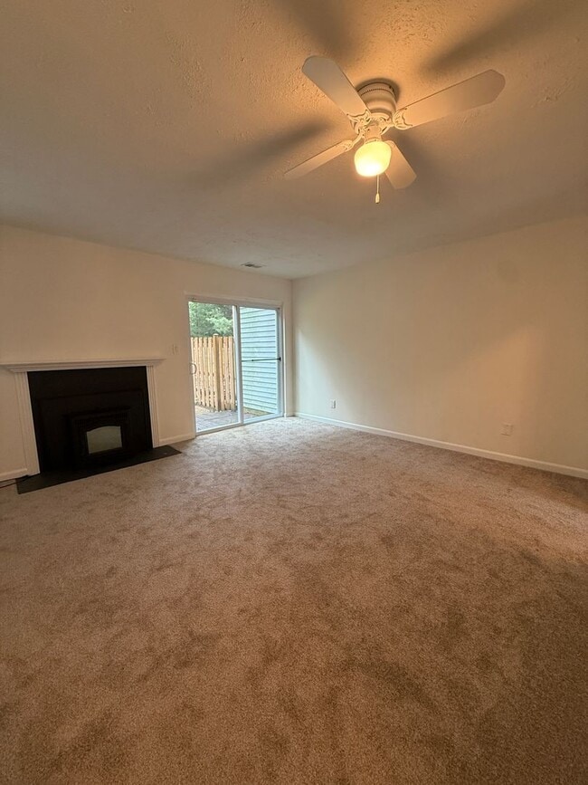 1347 Rigbie Hall Ct