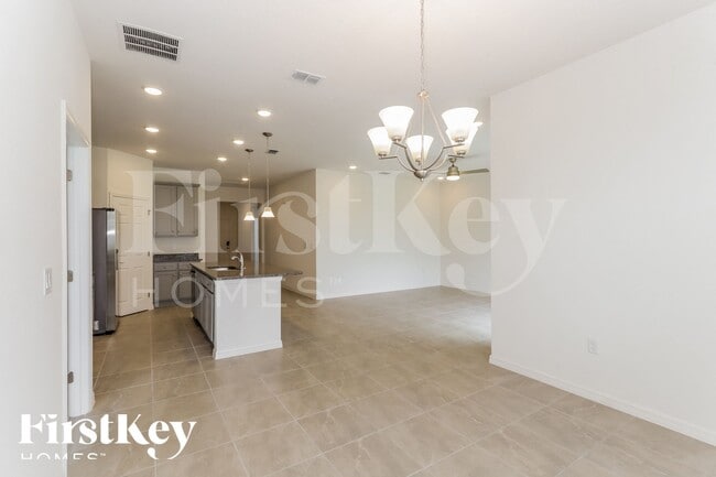 Photo - 125 Windsor Reserve Dr