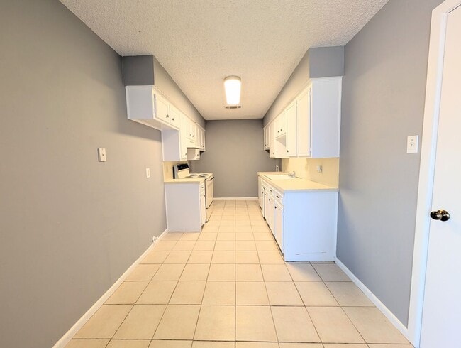 Photo - 6108 37th St Unit A