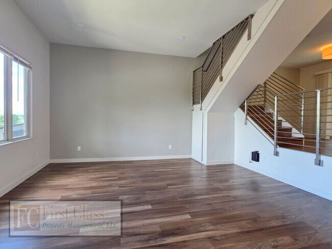 Photo - 2786 NW Quimby St