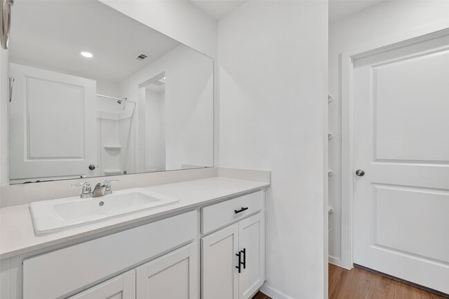 Photo - 3039 Ash Ray Dr