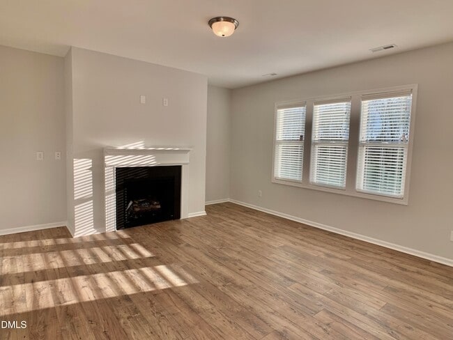 Photo - 21 Henhouse Ct