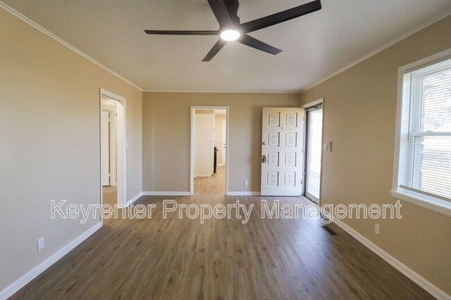 Photo - 1705 Bixby Rd