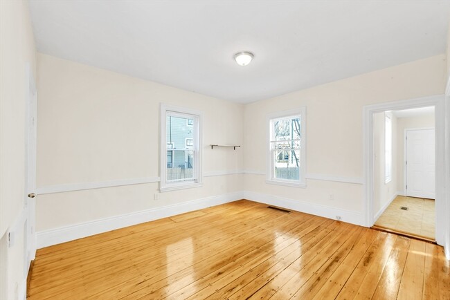 Photo - 53 Brookside Ave Apartments