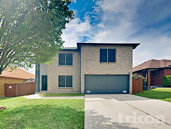 Photo - 8030 Falcon Meadow Dr