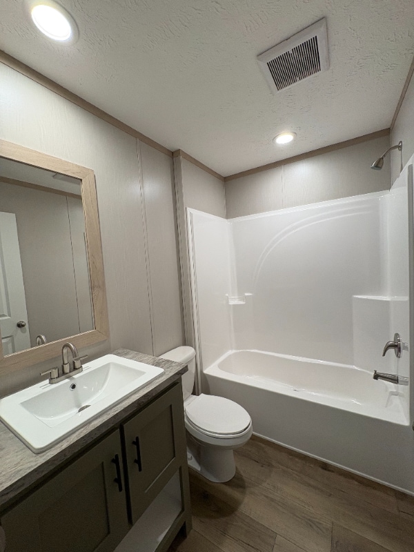 Building Photo - 125 S Manor St