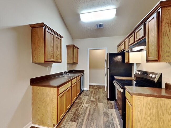 Photo - 9191 Jefferson Village Dr SW