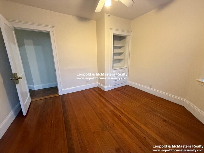 Photo - 520 Cambridge St Unidad 1