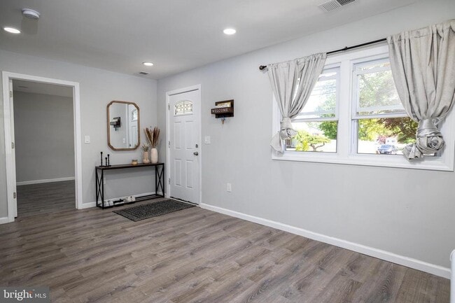 Photo - 21 Dixmont Ave