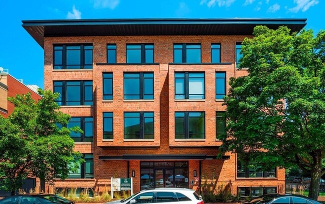 Building Photo - 801 N St NW