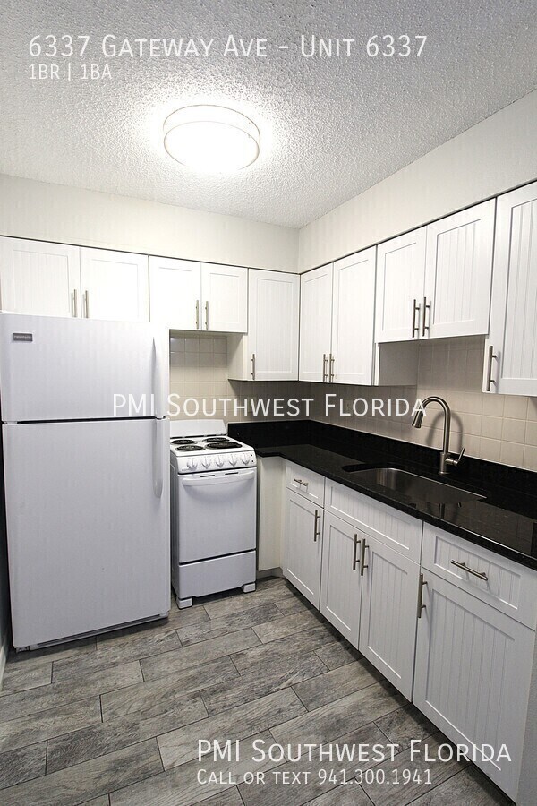 Photo - 6337 Gateway Ave Unidad 6337