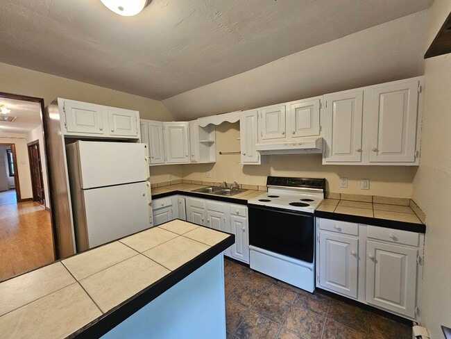 Photo - 271 Nashua St Unit 4