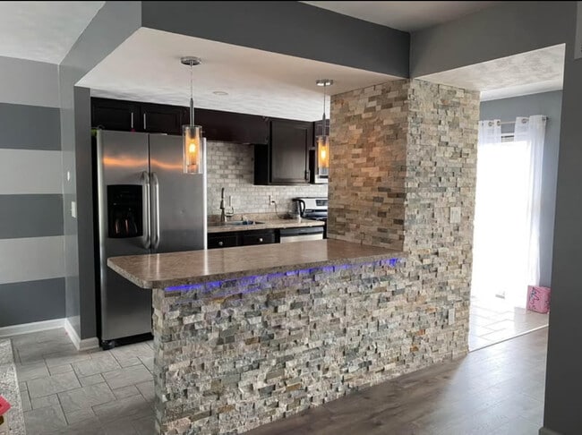 Photo - 6271 Architrave Dr SE Unit 6271