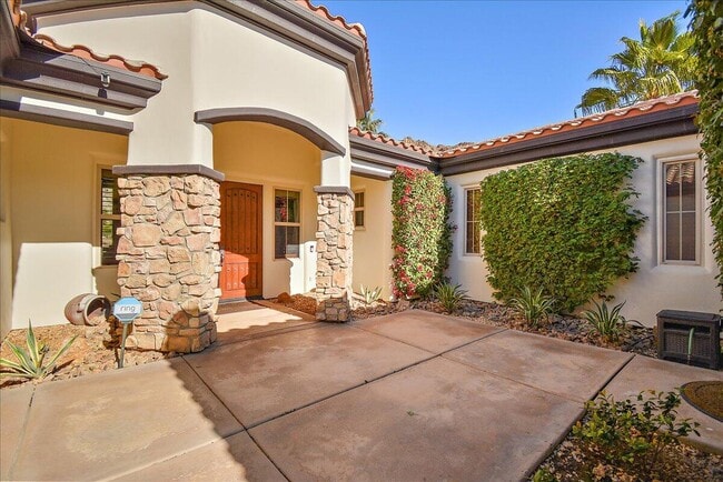 78130 Red Hawk Ln