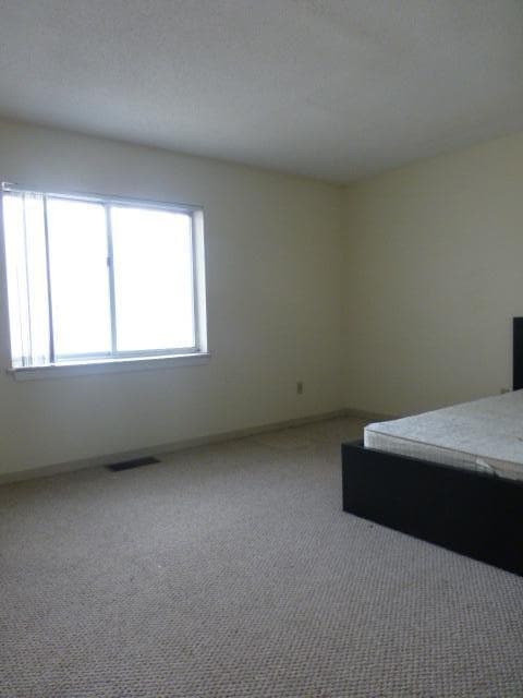 Building Photo - 154 N Beacon St Unit B1