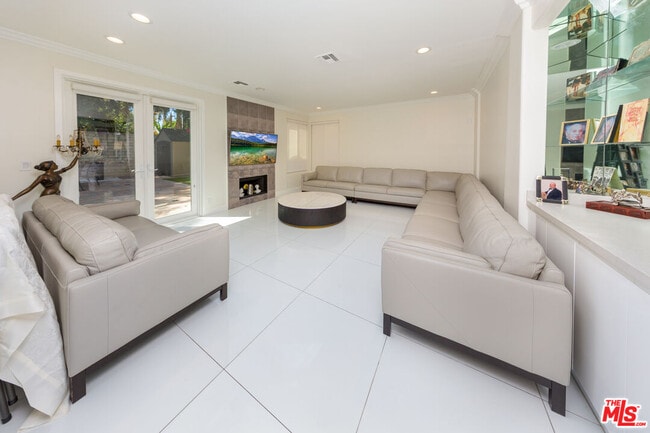 Photo - 5711 Aura Ave