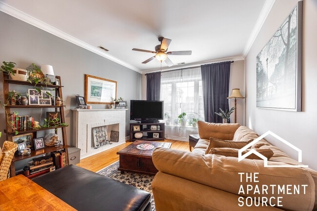 Photo - 1430 W Lunt Ave Unit 2W