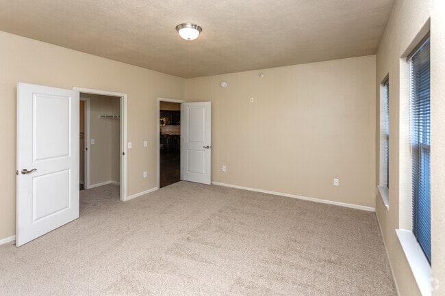 1BR, 1BA - 986SF