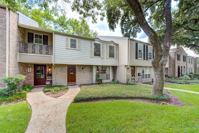 Photo - 824 Wax Myrtle Ln