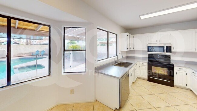 Photo - 6705 W Wescott Dr