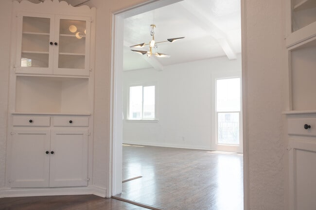 Photo - 3029 W Vernon Ave