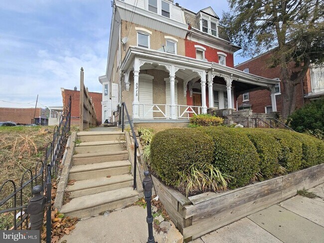 Photo - 5315 Master St