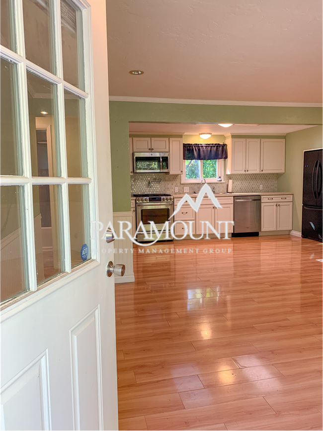 Photo - Adorable 2 Bed 1.5 Bath on Rocky Point!
