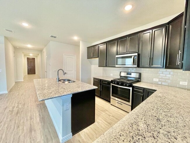 Photo - 2409 Rooster Ln