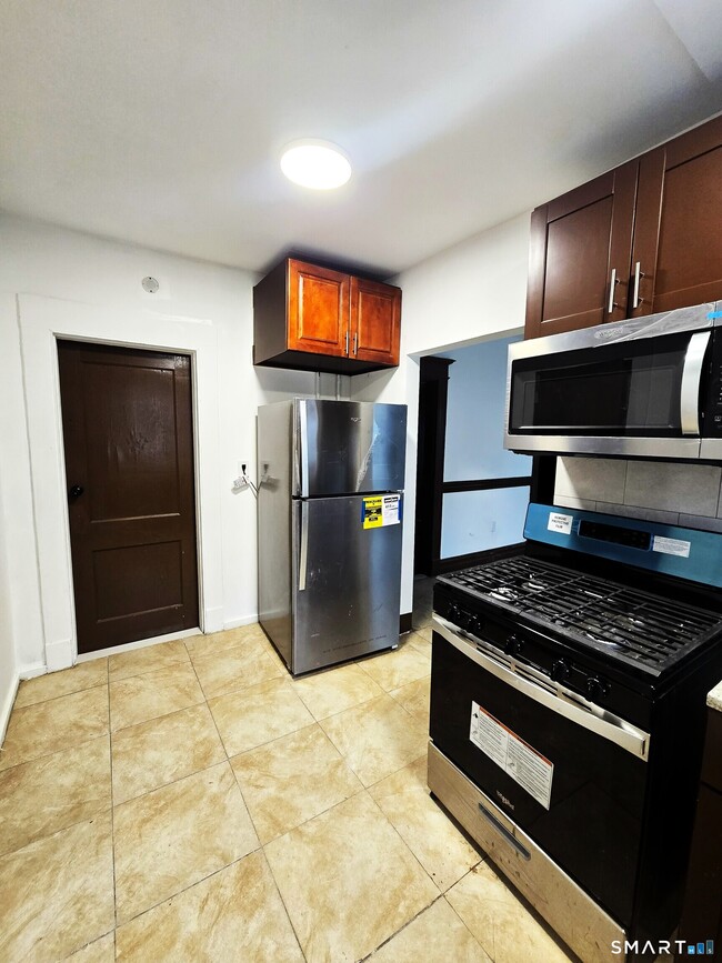 Photo - 203 Cooke St