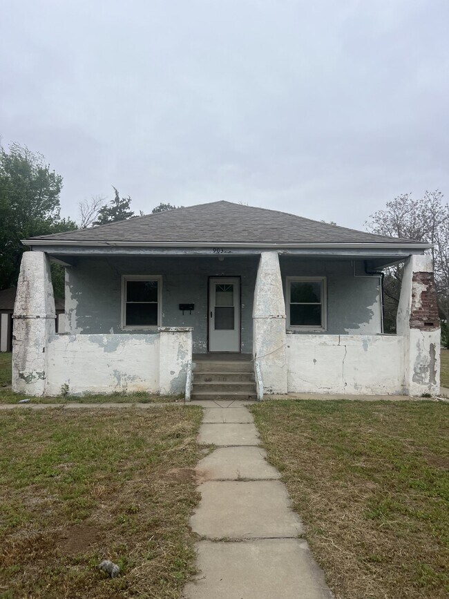 Photo - Charming 2-Bedroom Home with Detached Gara...