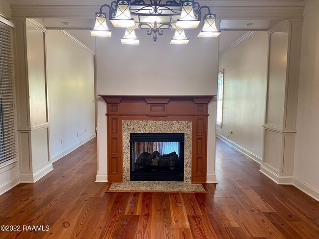 Photo - 111 Hallmark Ave