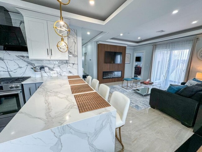 Photo - 3 bedroom in Boston MA 02122 Unidad 3