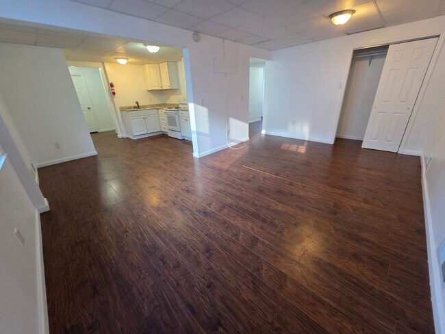 Photo - 83 Hudson St Unit B1 Back Right