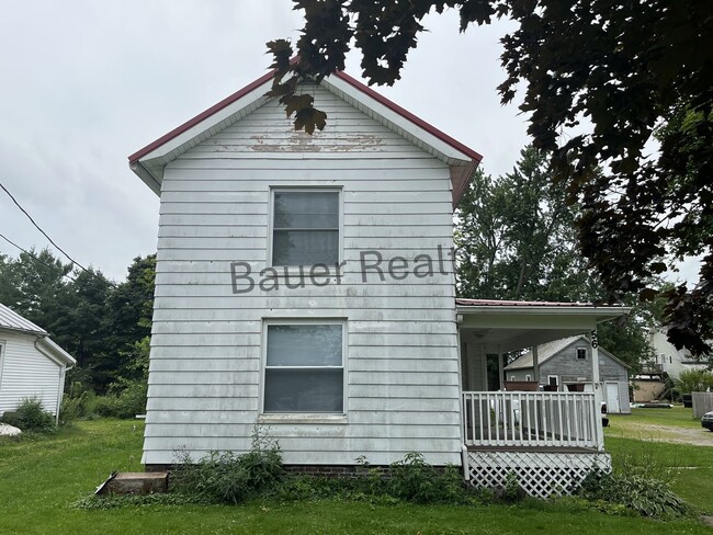 Building Photo - South Central School District Rental