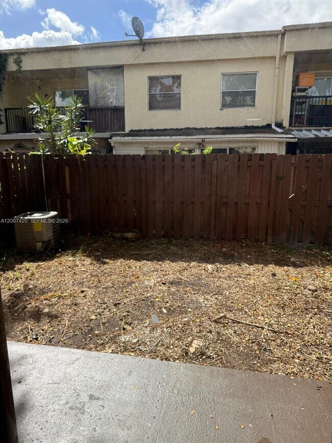 Photo - 4163 SW 66th Terrace Unit 108