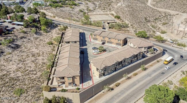 Photo - 5501 N Stanton St