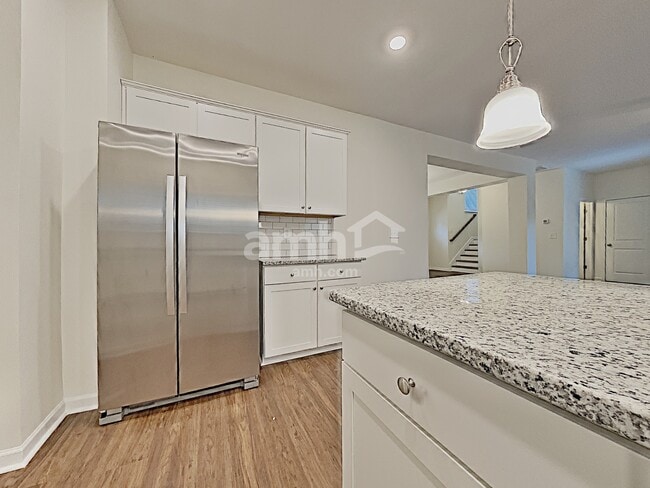 Photo - 277 Ivy Brook Dr