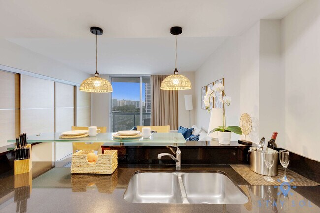 Photo - 18683 Collins Ave Unidad ID1227473P