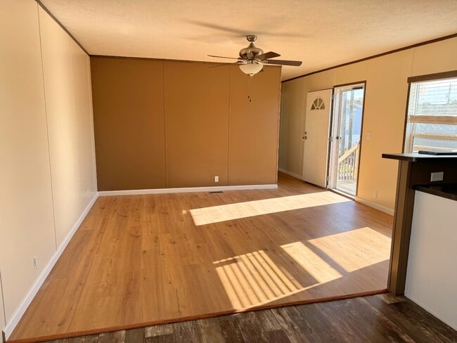 Photo - 709 N Power Glide Way