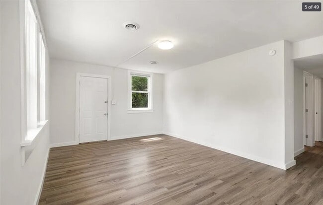 Photo - 731 Cameron St Unidad 2