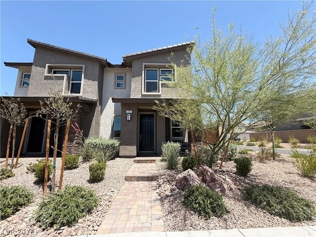 Building Photo - 916 Cottonwood Hl Pl