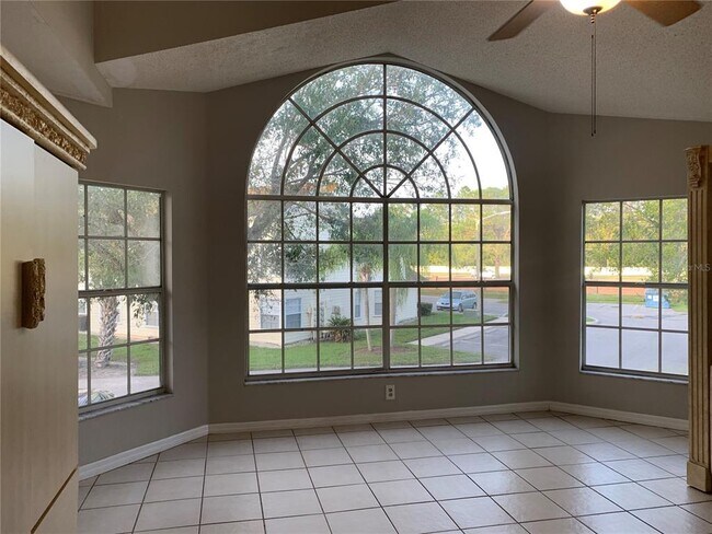 Photo - 5015 Laguna Bay Cir Unidad 92