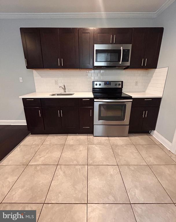 Photo - 6223 Hazel Ave