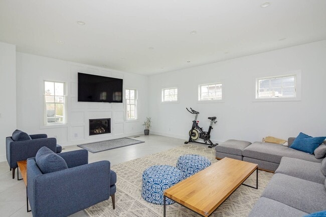 Photo - 30 Beach Plum Rd