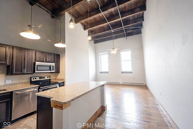 Photo - 501 Madison Ave Unit 202