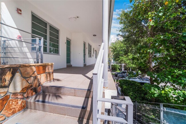 2031 Meridian Ave Unit 6