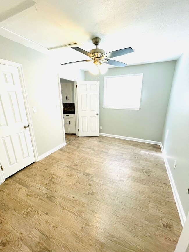 ** 4 Bed 2 Bath Located in Dalraida ** Cal... Rental House Rental in